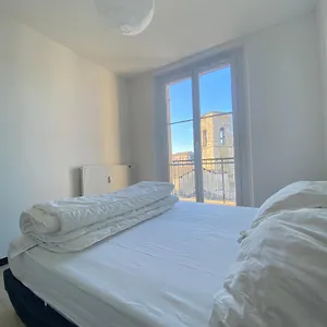 Deux Centre Historique Avec Ascenseur Et Garage Appartement Manosque