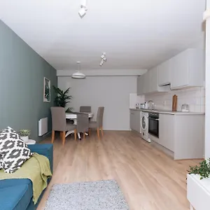 Relaxing 1bd Flat With A Roof Terrace - Portobello Apartment