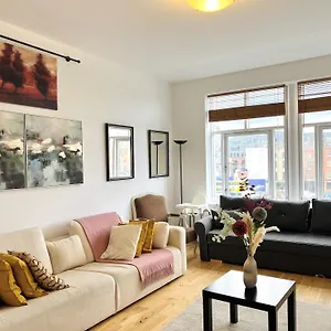 Cosy River View Flat At Temple Bar Apartment